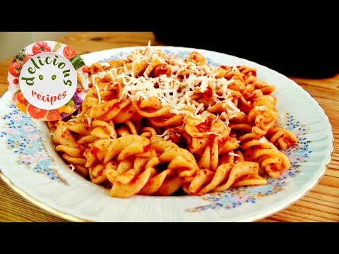 Pasta with Tomato Sauce and Oregano Recipe