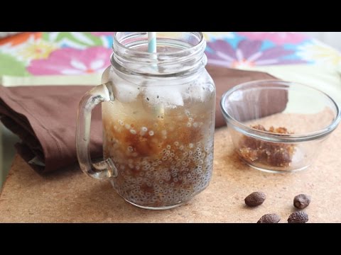 Nuoc Hot E Duoi Uoi (Thai Basil Seed Drink with Malva Nut)